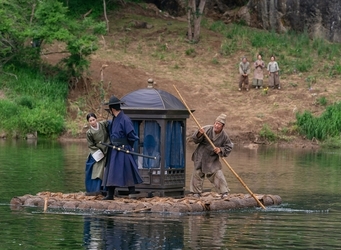 ��ȭ ���հ� ��� ���ڡ� ��ƿ