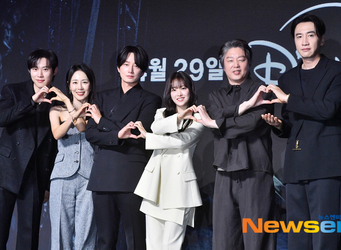 ����巣�塯 �컩�� ȭ�� ���� �ں����������� �̱���, ���ο� �� ��� [����]