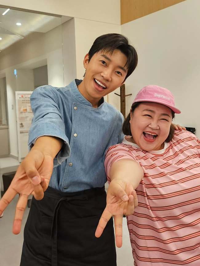 홍윤화 소셜미디어