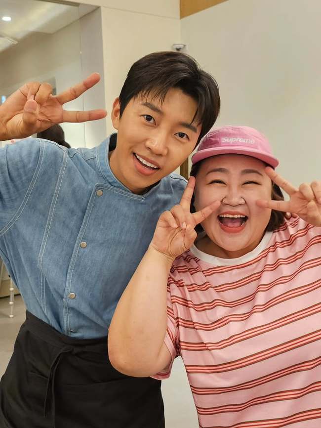 홍윤화 소셜미디어
