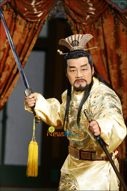 [포토엔]당태종 서인석, 카리스마 따라올테면 따라와봐! - 손에 잡히는 뉴스 눈에 보이는 뉴스 - 뉴스엔
