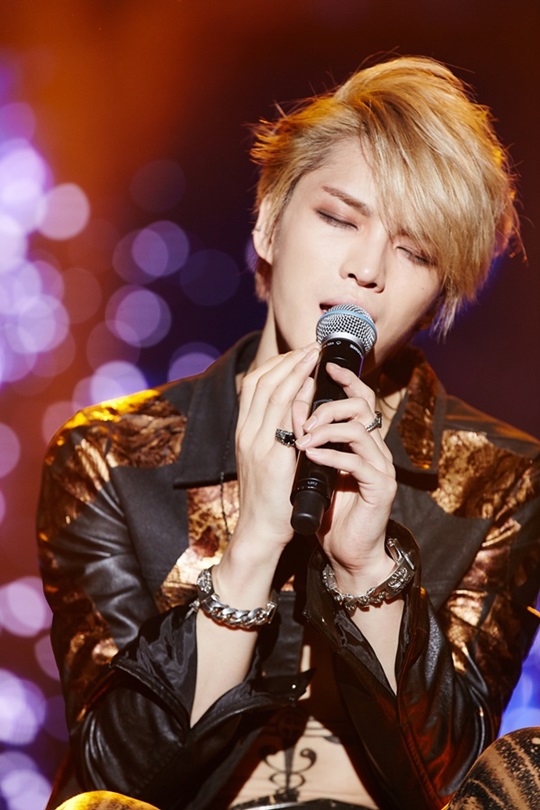 김재중 차원다른 솔로 영향력 이정도였나 - 손에 잡히는 뉴스 눈에 보이는 뉴스 - 뉴스엔