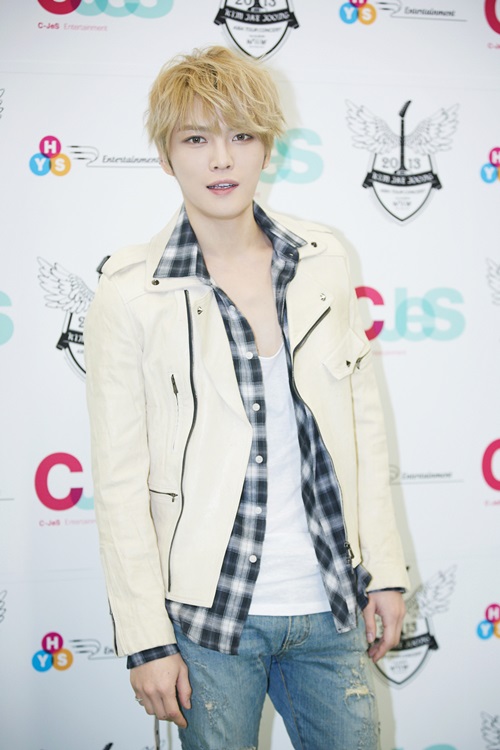 김재중 “솔로 할 때처럼 그룹하면 밸런스 깨져” - 손에 잡히는 뉴스 눈에 보이는 뉴스 - 뉴스엔
