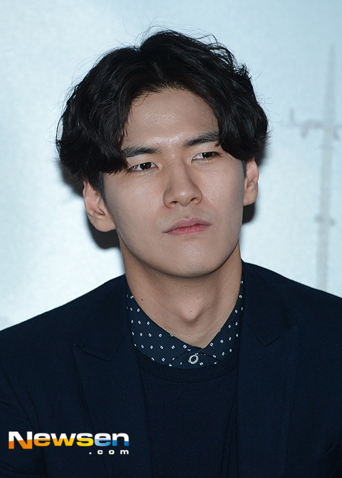 [포토엔]김현준 ‘천우희와 다시한번 연기하고파’ - 손에 잡히는 뉴스 눈에 보이는 뉴스 - 뉴스엔