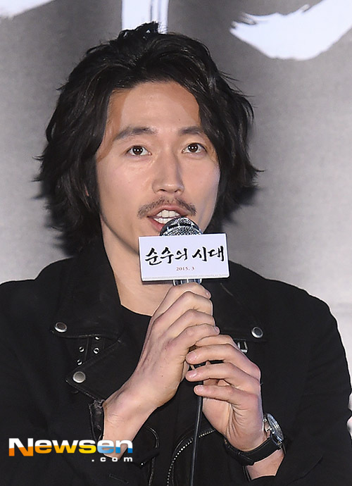 [포토엔]장혁, 사극 속 수염 그대로 - 손에 잡히는 뉴스 눈에 보이는 뉴스 - 뉴스엔