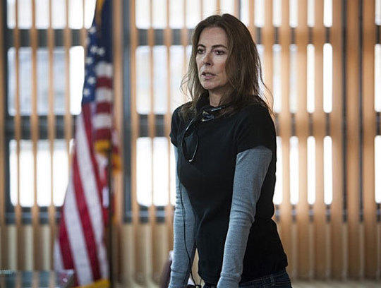 ¡®ÆøÇ³ ¼ÓÀ¸·Î¡¯ÀÇ Ä³¼¸° ºñ±Û·Î¿ì °¨µ¶