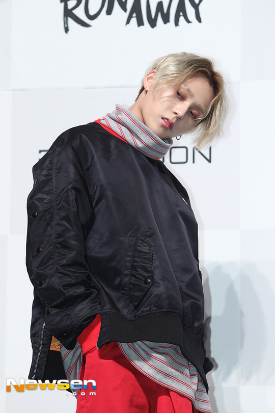 [포토엔HD] 펜타곤 이던 ‘약간 졸린 눈’ - 손에 잡히는 뉴스 눈에 보이는 뉴스 - 뉴스엔