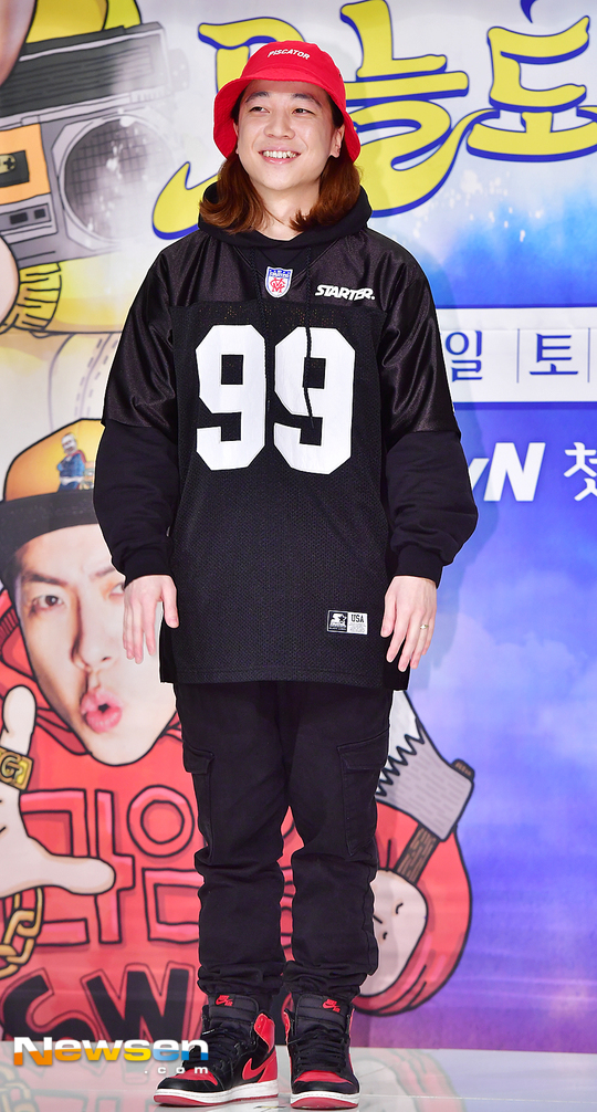 ‘오늘도 스웩’ 넉살 “조우찬 연락 안돼, 케이크는 잘 받았는지..” - 손에 잡히는 뉴스 눈에 보이는 뉴스 - 뉴스엔
