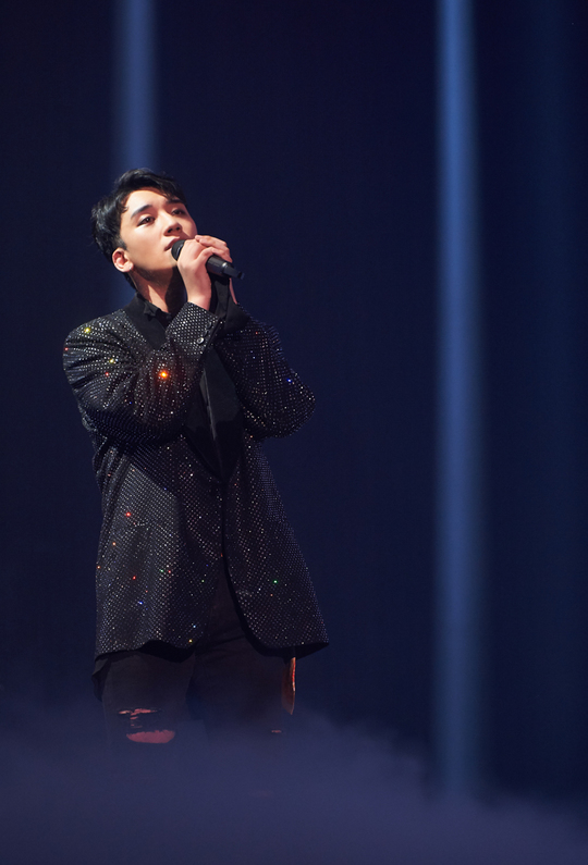 승리 “빅뱅 형들, 군생활 중에도 화환과 편지 보내줘” - 손에 잡히는 뉴스 눈에 보이는 뉴스 - 뉴스엔