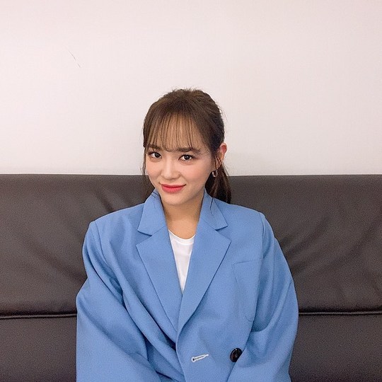 세정, 오버핏 슈트도 찰떡 소화 ‘청순美가 다 했네’[SNS★컷] - 손에 잡히는 뉴스 눈에 보이는 뉴스 - 뉴스엔