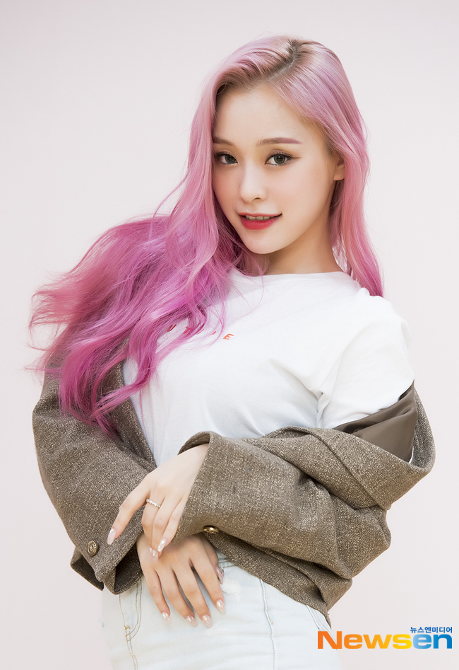 드림캐쳐 가현, 도발적인 포즈~[포토엔HD] - 손에 잡히는 뉴스 눈에 보이는 뉴스 - 뉴스엔