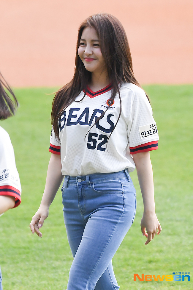브레이브걸스 유정, 행복미소 [포토엔HD] - 손에 잡히는 뉴스 눈에 보이는 뉴스 - 뉴스엔