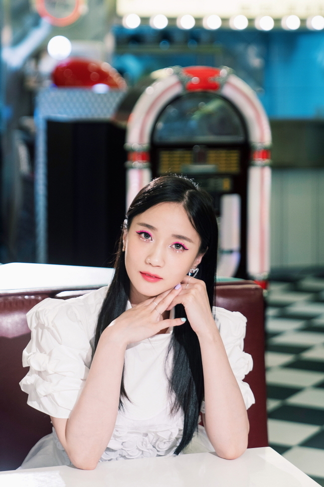 Mona Rapper MONA 신곡 ‘PIZZA’ 세계 시장 진출 - 손에 잡히는 뉴스 눈에 보이는 뉴스 - 뉴스엔