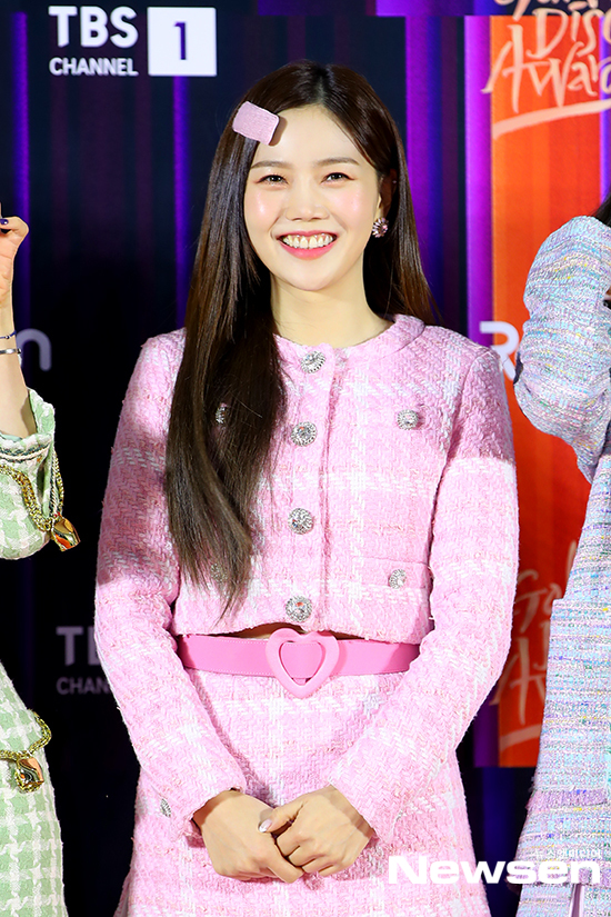 오마이걸-효정,빛이나는 미모 [포토엔HD] - 손에 잡히는 뉴스 눈에 보이는 뉴스 - 뉴스엔