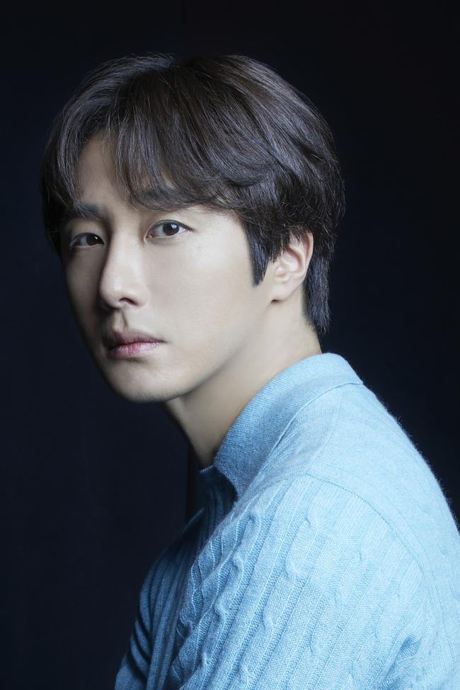 데뷔 17년차 정일우, 열애설 1번도 안난 비결 [EN:인터뷰③] - 손에 잡히는 뉴스 눈에 보이는 뉴스 - 뉴스엔