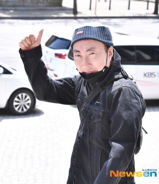 박명수 “딸 민서가 추잡스럽다고…겨털 밀었는데 너무 따가워”(라디오쇼) - 손에 잡히는 뉴스 눈에 보이는 뉴스 - 뉴스엔