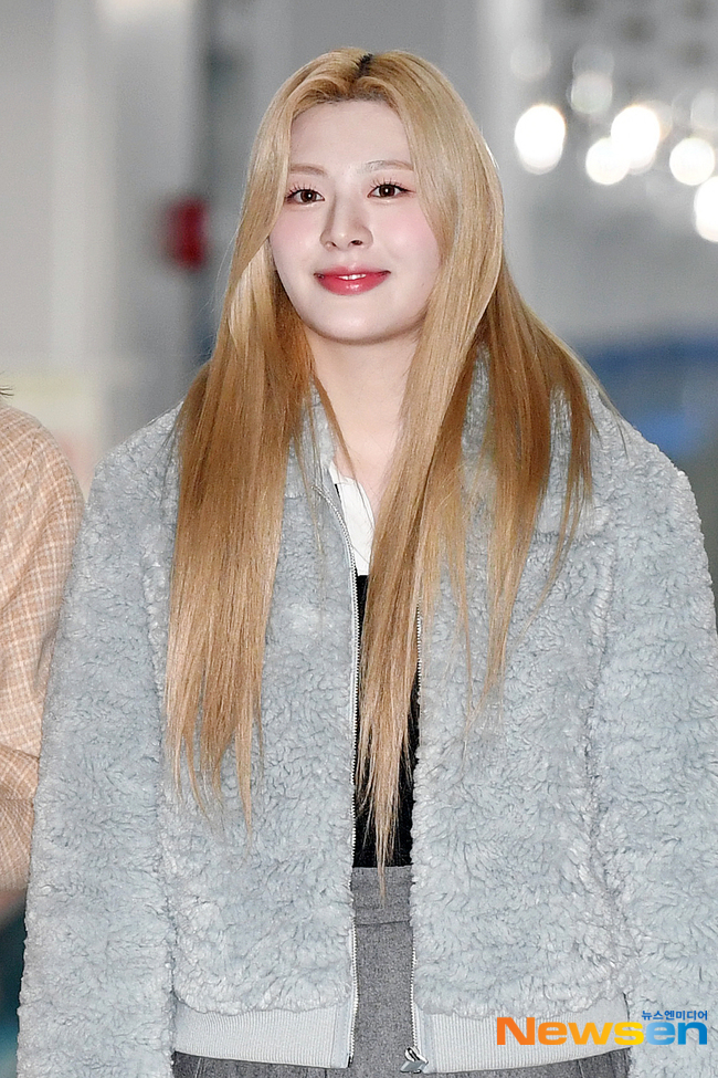 스테이씨 세은 ‘예쁨과 귀여움이 꽉 찬 얼굴’[포토엔HD] - 손에 잡히는 뉴스 눈에 보이는 뉴스 - 뉴스엔