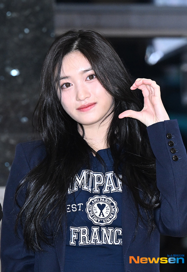 아이브 이서, 귀요미 아기호랑이 [포토엔HD] - 손에 잡히는 뉴스 눈에 보이는 뉴스 - 뉴스엔