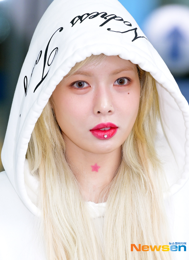 현아, 새로운 별 타투 눈길[포토엔HD] - 손에 잡히는 뉴스 눈에 보이는 뉴스 - 뉴스엔