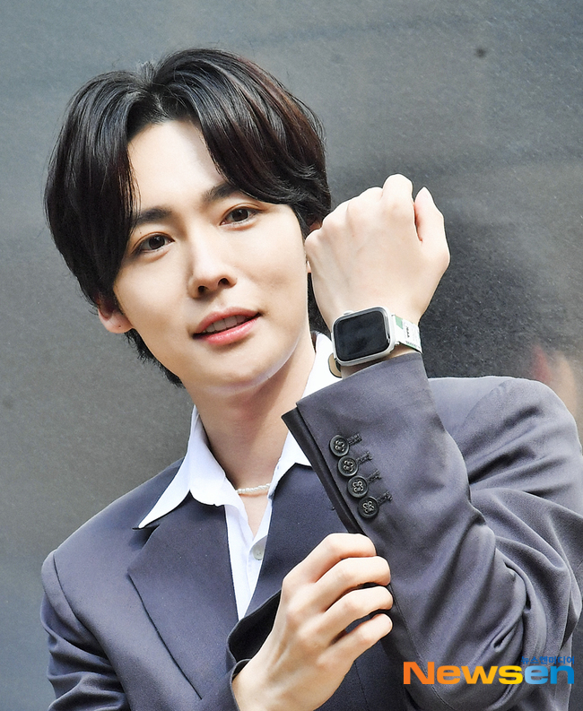위너 김진우, 완전 찐 멋짐 [포토엔HD] - 손에 잡히는 뉴스 눈에 보이는 뉴스 - 뉴스엔