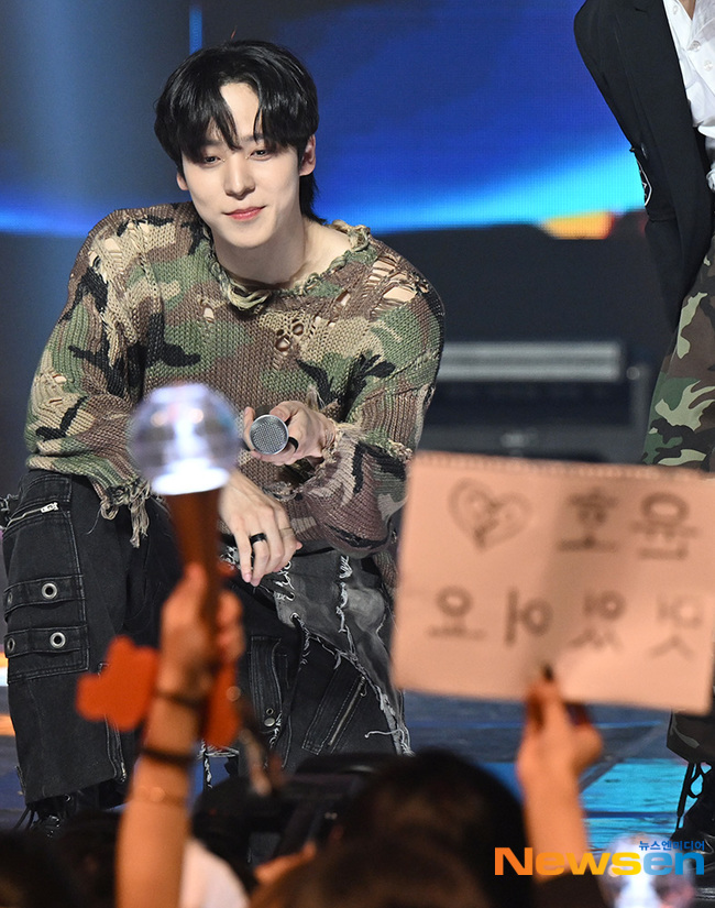 에이티즈 윤호, ‘윤호 멋있어요’ [포토엔HD] - 손에 잡히는 뉴스 눈에 보이는 뉴스 - 뉴스엔