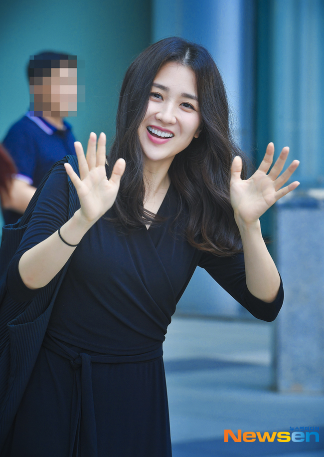 박하선, 단번에 시선 독점한 표정 [포토엔HD] - 손에 잡히는 뉴스 눈에 보이는 뉴스 - 뉴스엔