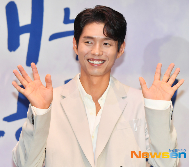 하준, 내가 비주얼 담당 [포토엔HD] - 손에 잡히는 뉴스 눈에 보이는 뉴스 - 뉴스엔