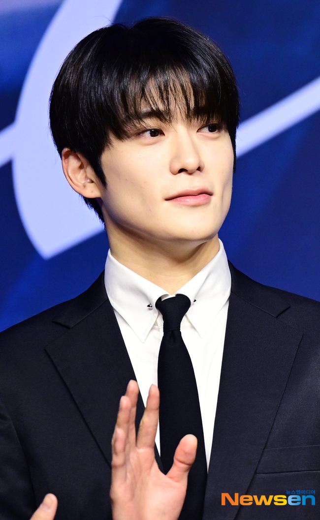 NCT127 재현, 여유 넘치는 손인사[포토엔HD] - 손에 잡히는 뉴스 눈에 보이는 뉴스 - 뉴스엔