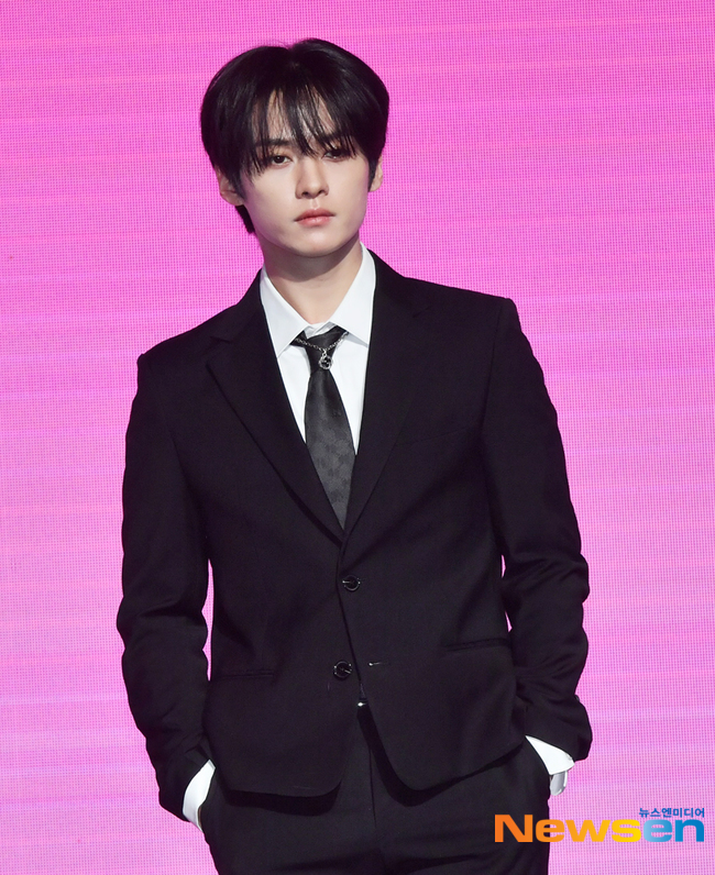 Stray Kids 리노, 대체 불가한 비주얼~ [포토엔HD] - 손에 잡히는 뉴스 눈에 보이는 뉴스 - 뉴스엔