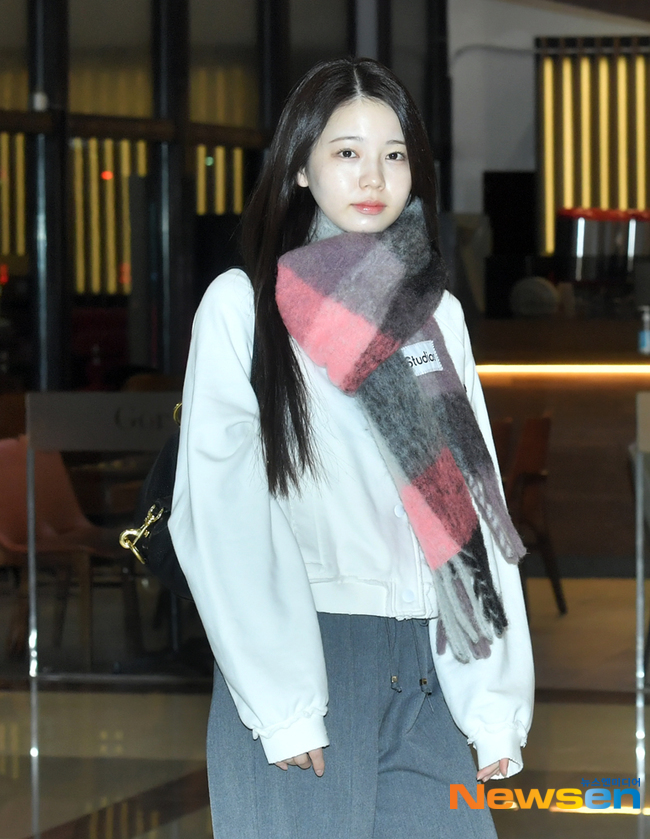 니쥬 NiziU 아야카, 예쁨은 이런 것 [포토엔HD] - 손에 잡히는 뉴스 눈에 보이는 뉴스 - 뉴스엔