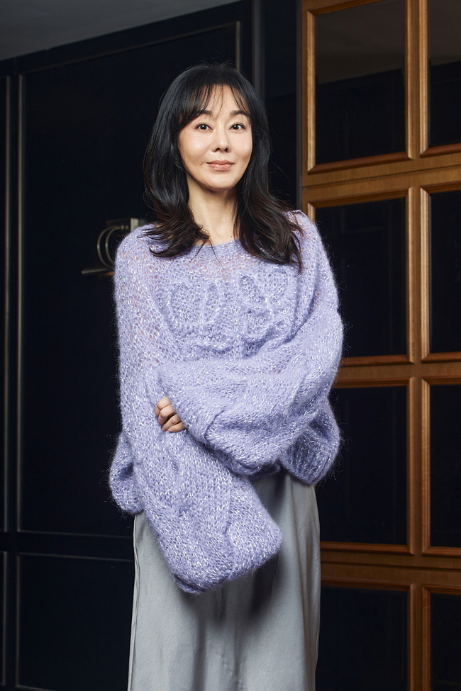 김윤진 “20년 전엔 ‘북한서 왔냐’ 묻기도‥K콘텐츠 위상 달라져”(도그데이즈)[EN:인터뷰③] - 손에 잡히는 뉴스 눈에 ...
