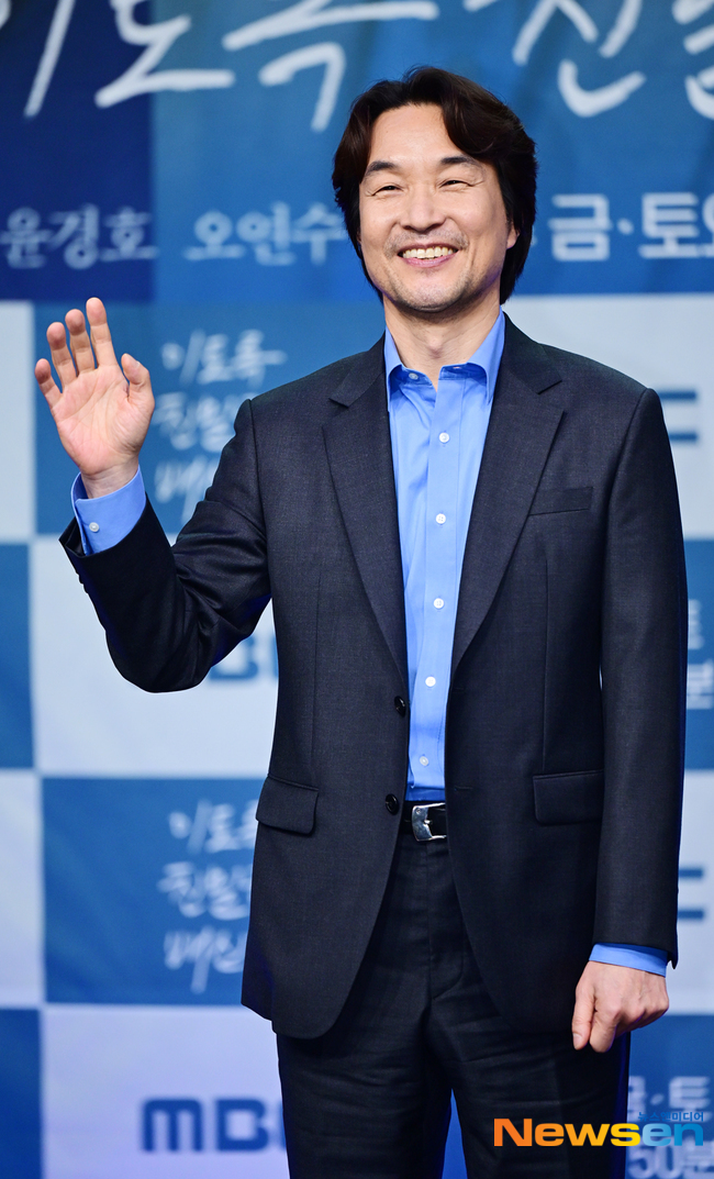한석규, 30년만에 돌아온 친정 MBC[포토엔HD] - 손에 잡히는 뉴스 눈에 보이는 뉴스 - 뉴스엔