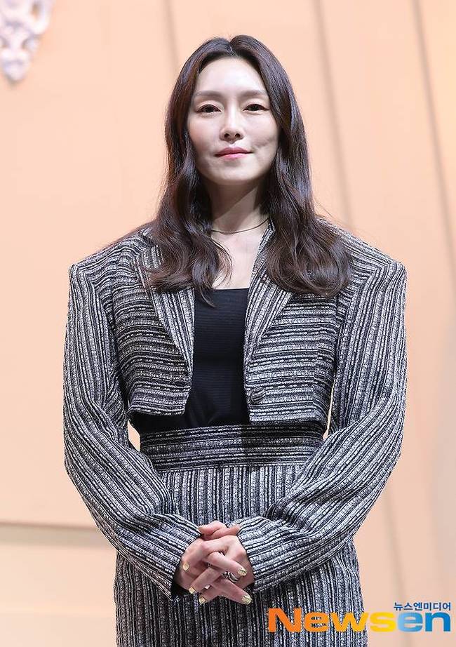 차지연, 일시적 과호흡 상태로 공연 중단 “진심으로 죄송” [전문] - 손에 잡히는 뉴스 눈에 보이는 뉴스 - 뉴스엔