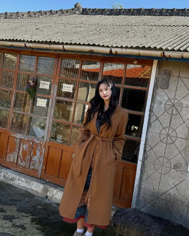 이동국 딸 재시, 제주서 ♥7살 연상과 달달 데이트…비현실적 늘씬 각선미 - 손에 잡히는 뉴스 눈에 보이는 뉴스 - 뉴스엔