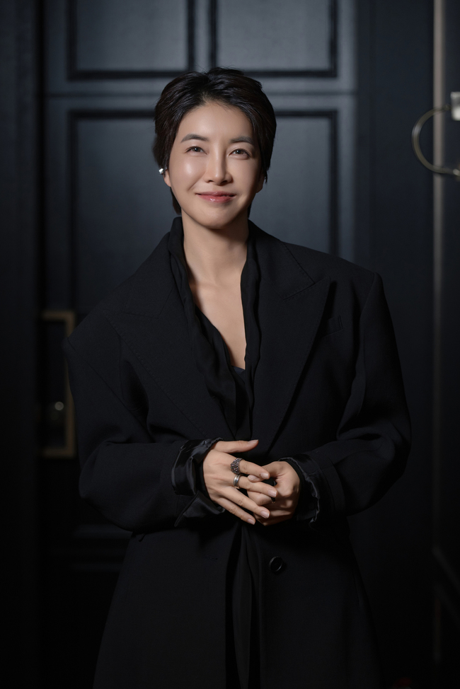 진서연 작가 데뷔 “우울증·공황증 앓던 시절 담아 책 출판”(괜괜괜)[EN:인터뷰③] - 손에 잡히는 뉴스 눈에 보이는 뉴스 - 뉴스엔