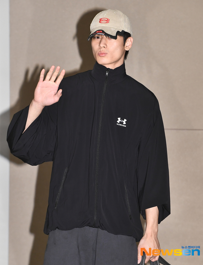 더보이즈 주연, 내추럴한 쥬냥이‥감출 수 없는 잘생김 - 손에 잡히는 뉴스 눈에 보이는 뉴스 - 뉴스엔