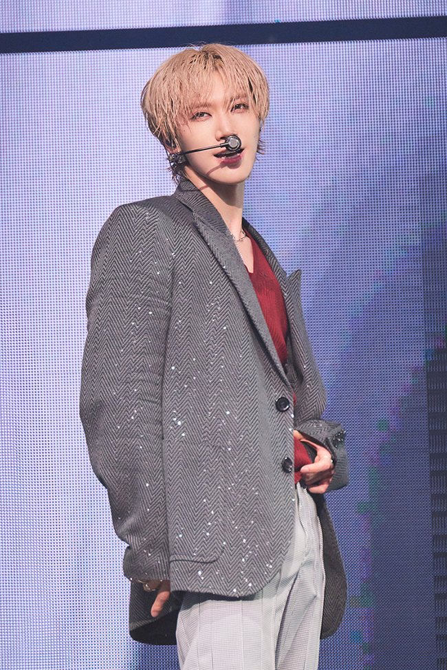 NCT 텐, 첫 솔로 콘서트 투어 스타트…아티스틱 퍼포머 증명 - 손에 잡히는 뉴스 눈에 보이는 뉴스 - 뉴스엔