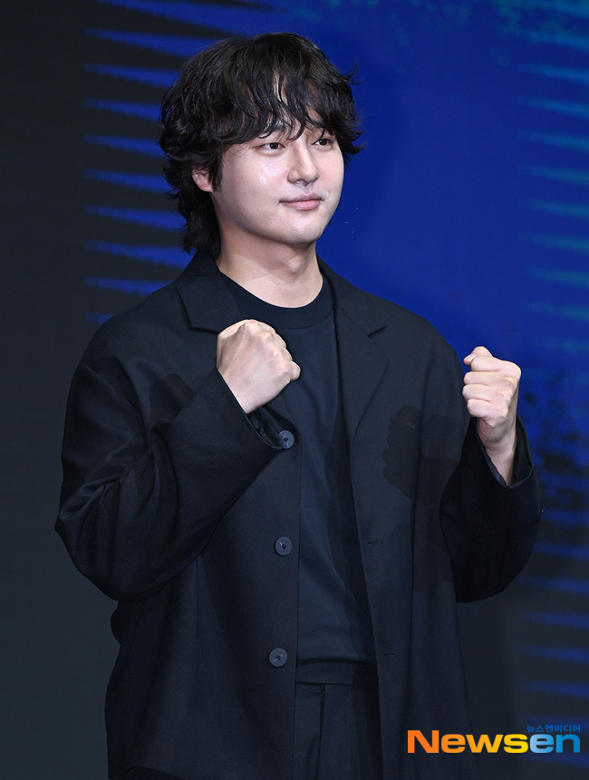 양세종, 파이팅 넘치는 포즈 [포토엔HD] - 손에 잡히는 뉴스 눈에 보이는 뉴스 - 뉴스엔