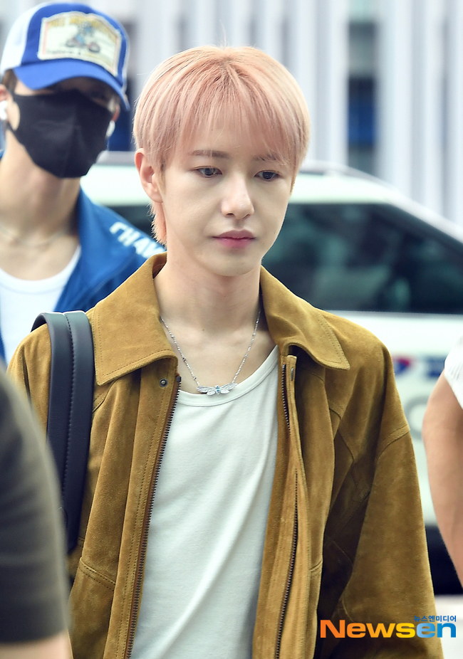 NCT DREAM 런쥔, 표정에 멋짐 가득 [포토엔HD] - 손에 잡히는 뉴스 눈에 보이는 뉴스 - 뉴스엔