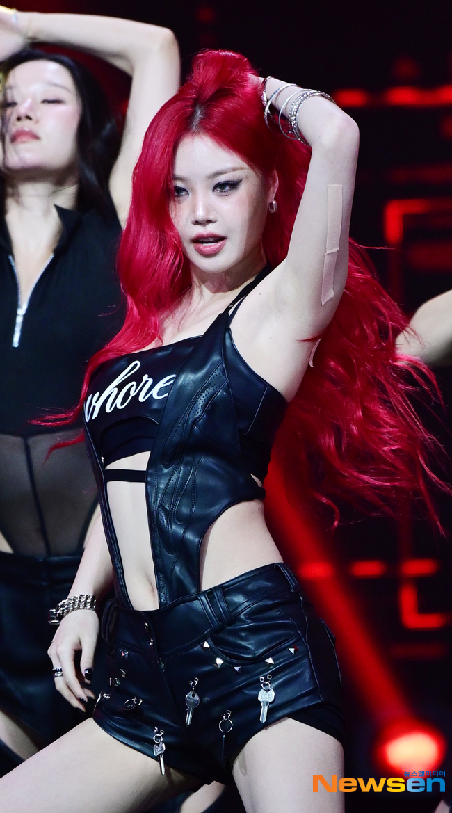 수진 수진, 강렬한 레드[포토엔HD] - 뉴스엔