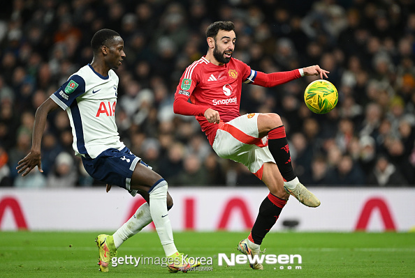 토트넘전 선발 라인업 관련 이미지