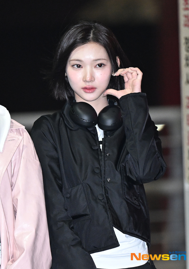 하츠투하츠 지우, 우아한 볼하트 [포토엔HD] - 손에 잡히는 뉴스 눈에 보이는 뉴스 - 뉴스엔