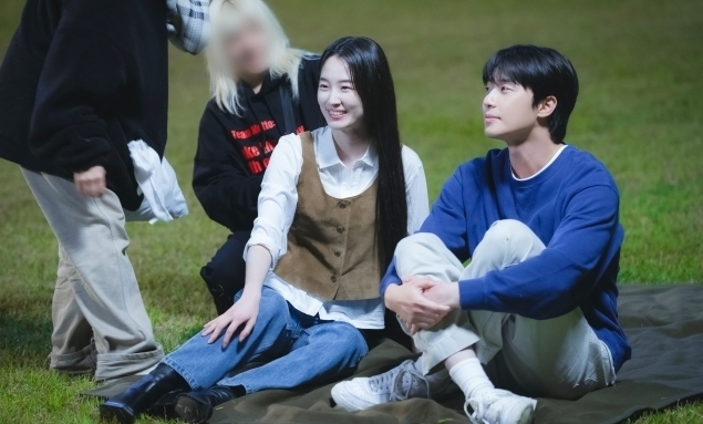 »çÁø=SLL, ¾ÆÀÌ¿£, ±Û¸þ