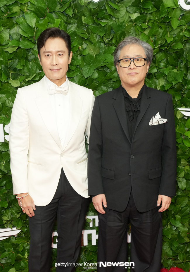 �̺���-������ ����