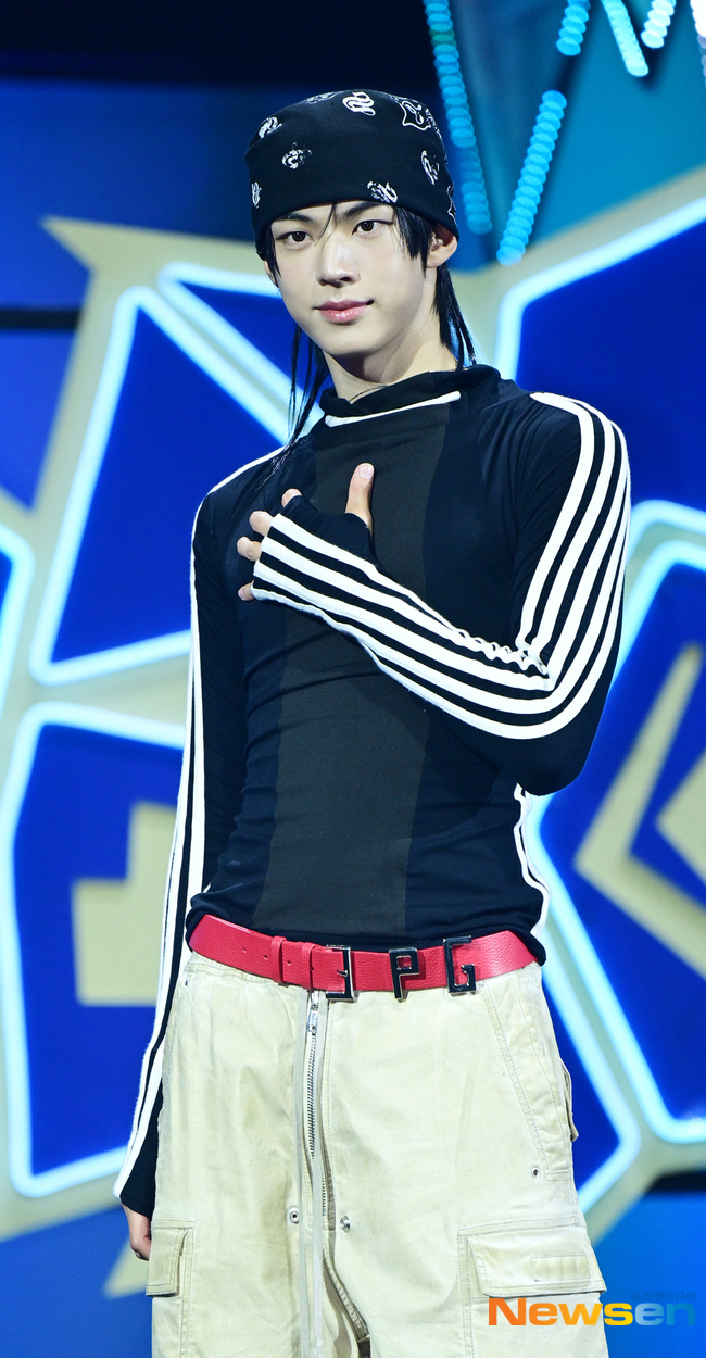 투어스 도훈, 신인 아이돌 브랜드 평판 1위...앙탈 권위자 이름값 - 뉴스 썸네일 이미지