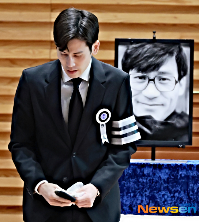 ������ DB ͺ �ȼ��� �峲 �ȴٺ� ��