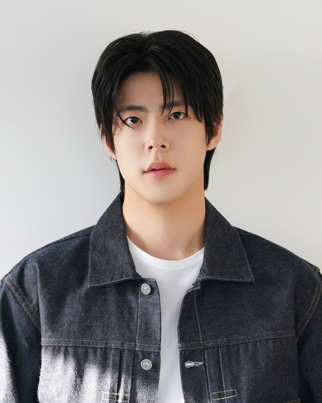 ��������=���̿��������θ�Ʈ