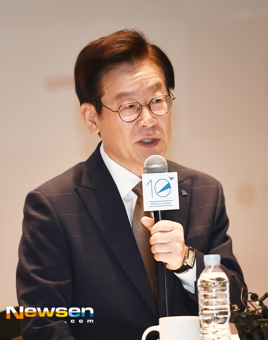 ����� ����� /����=������DB