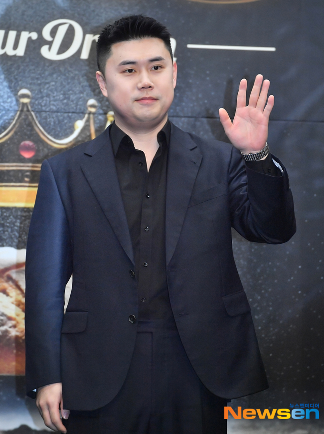 권성준 ‘흑백요리사’ 우승→심사위원 “인생 바꿀 기회, 참가자 경쟁 심리 자극”(천하제빵) - 손에 잡히는 뉴스 눈에 보이는 ...
