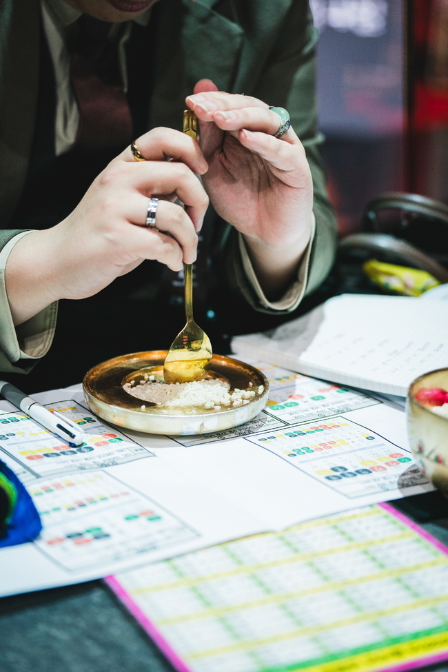 ��Ʈ��������۴��ڸ��� ����